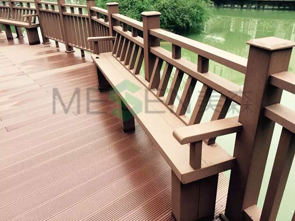 东方丽景别墅美人靠