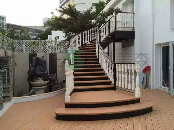 庭院户外楼梯